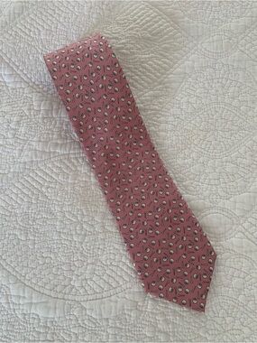 Izod Tie Pink Golf Print Silk